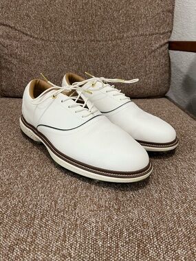Sun Day Red Pioneer Cypress golf shoes